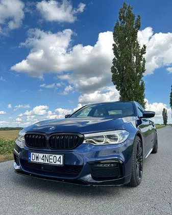 samochody osobowe BMW Seria 5 cena 159900 przebieg: 161000, rok produkcji 2018 z Brzeg